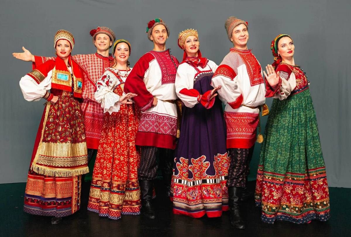 Русско народный костюм #7