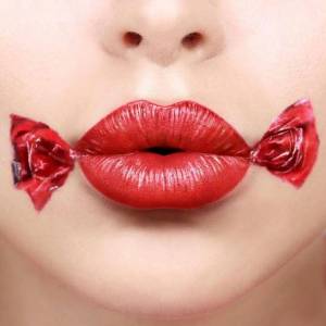 Раскраска губы красивые #17 #256865