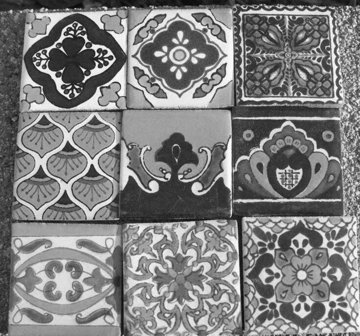 Привлекательная страница раскраски керамической плитки
