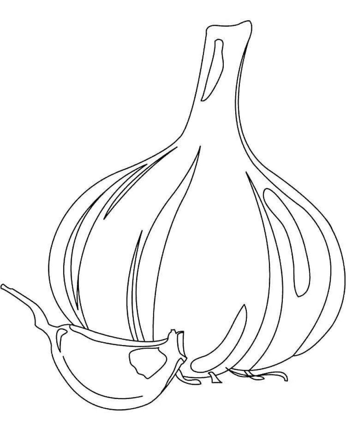 Artistic coloring of garlic