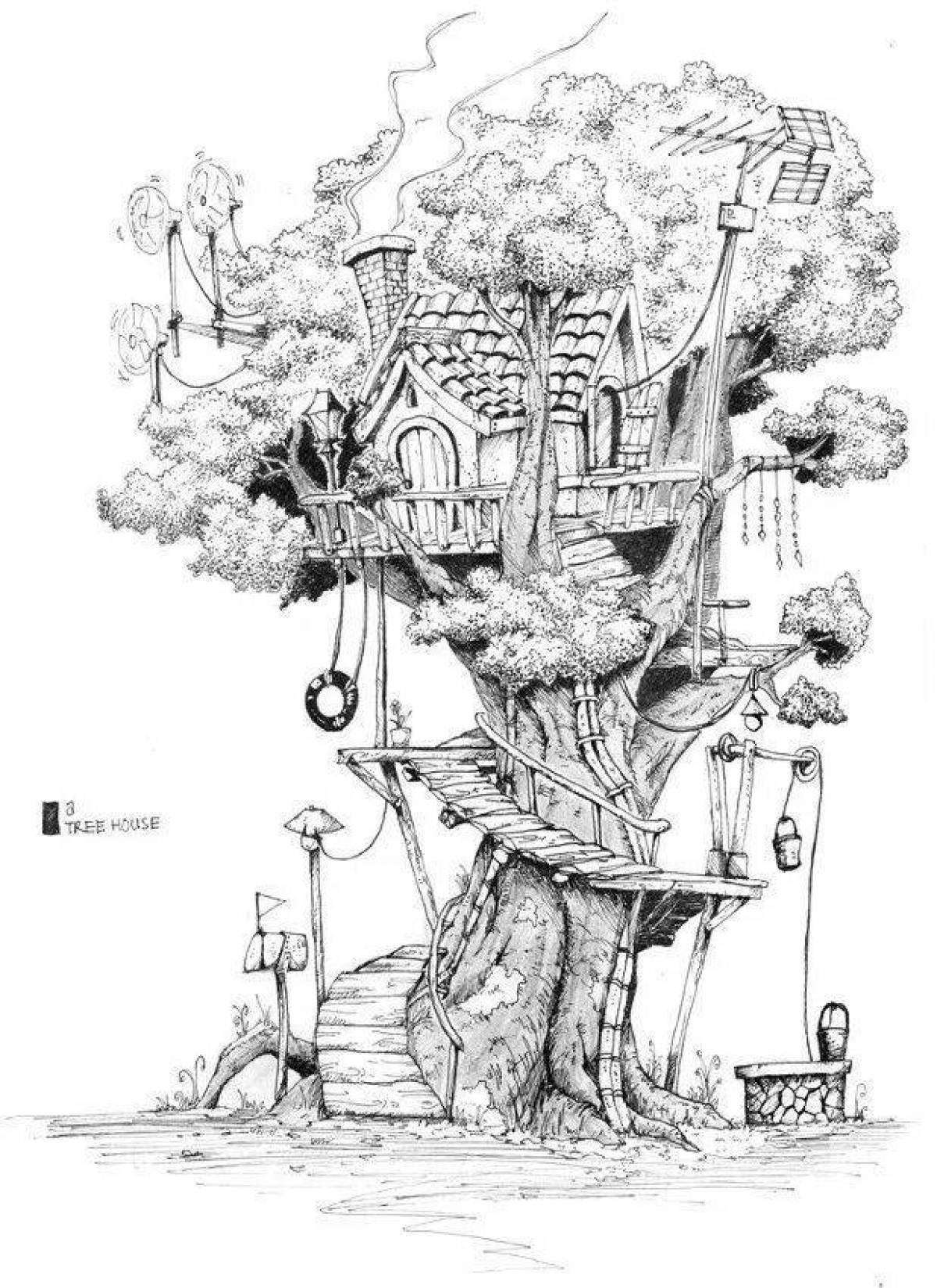 Богато украшенный домик на дереве