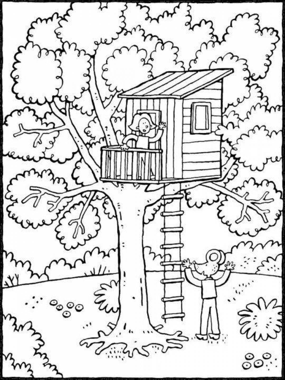 Живописный домик на дереве
