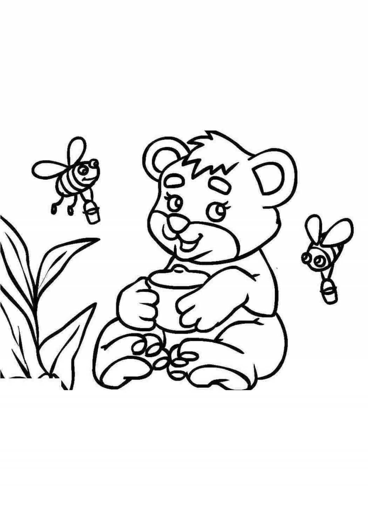Игривый мишка с медом раскраска