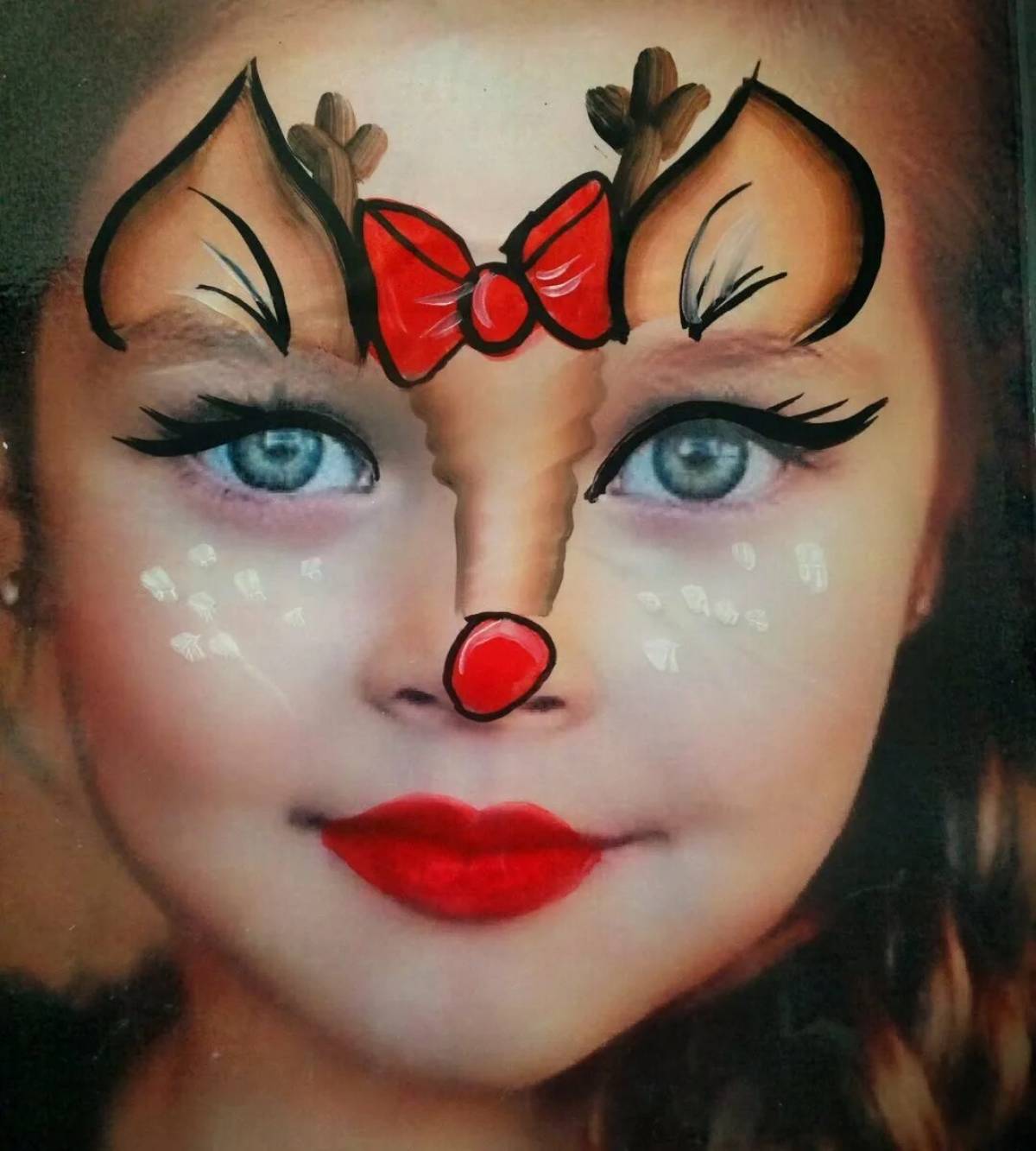 Witty Christmas face painting