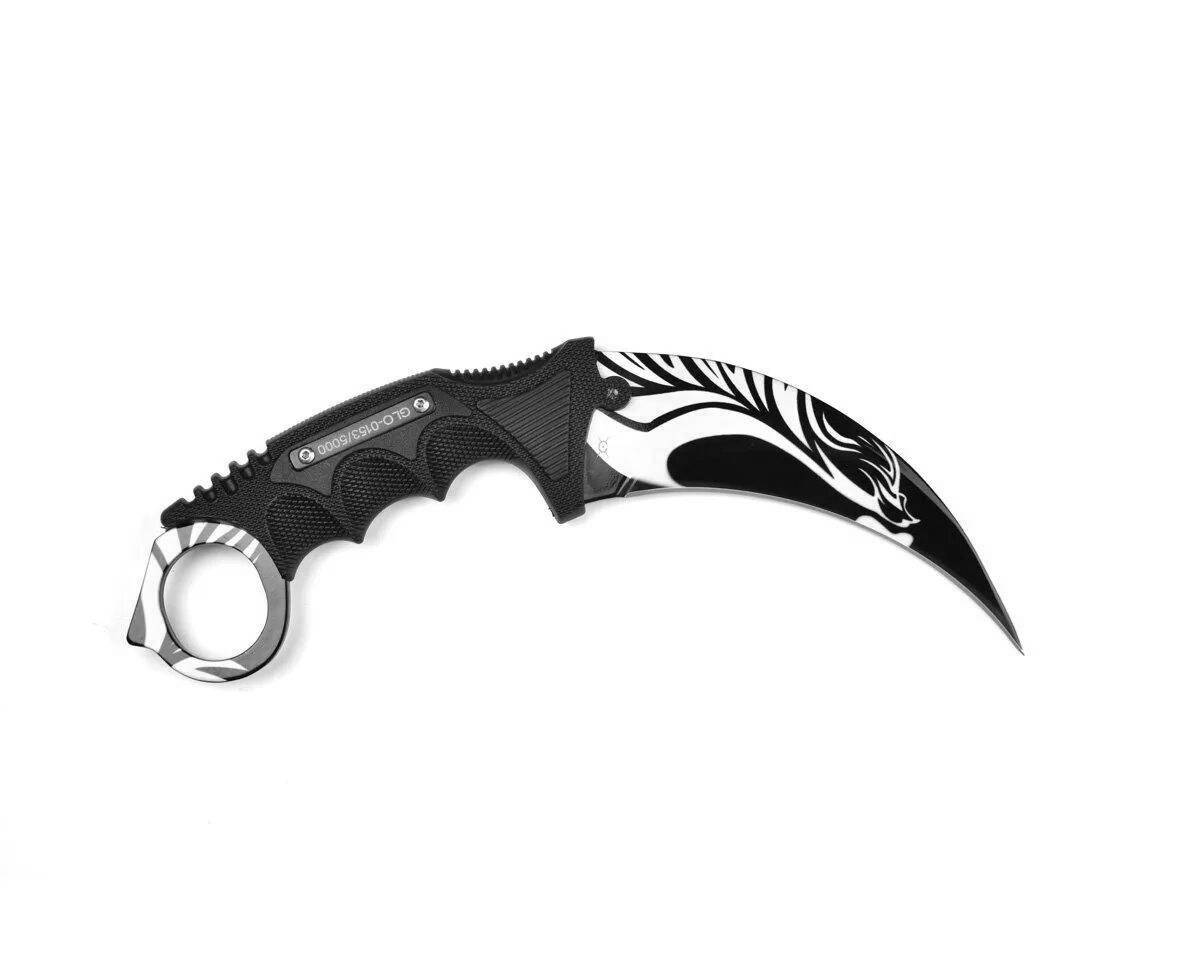 Photo Colorful karambit dragon eye coloring