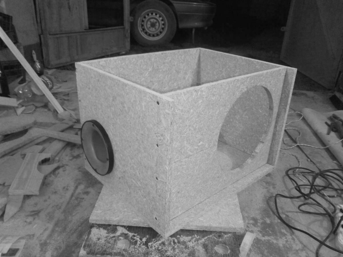 Раскраска splendid subwoofer box