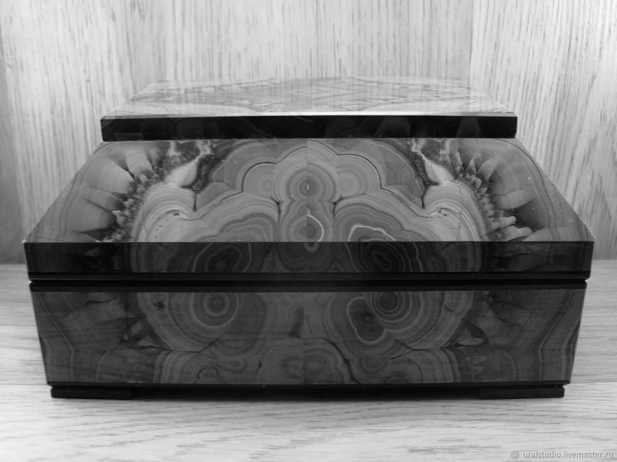 Photo Shiny Malachite Coloring