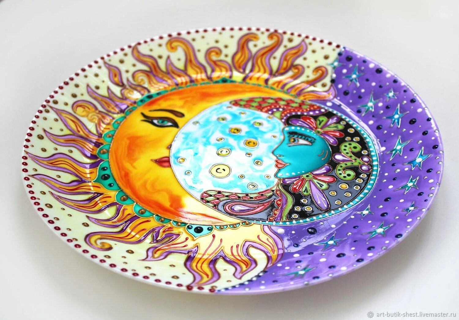 Plates with acrylics #9