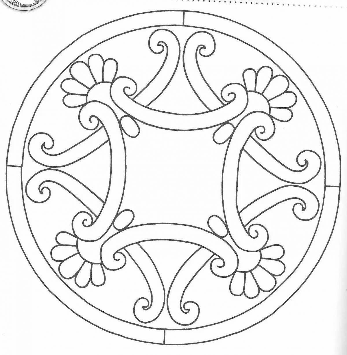 Color-rich tiles for coloring pages