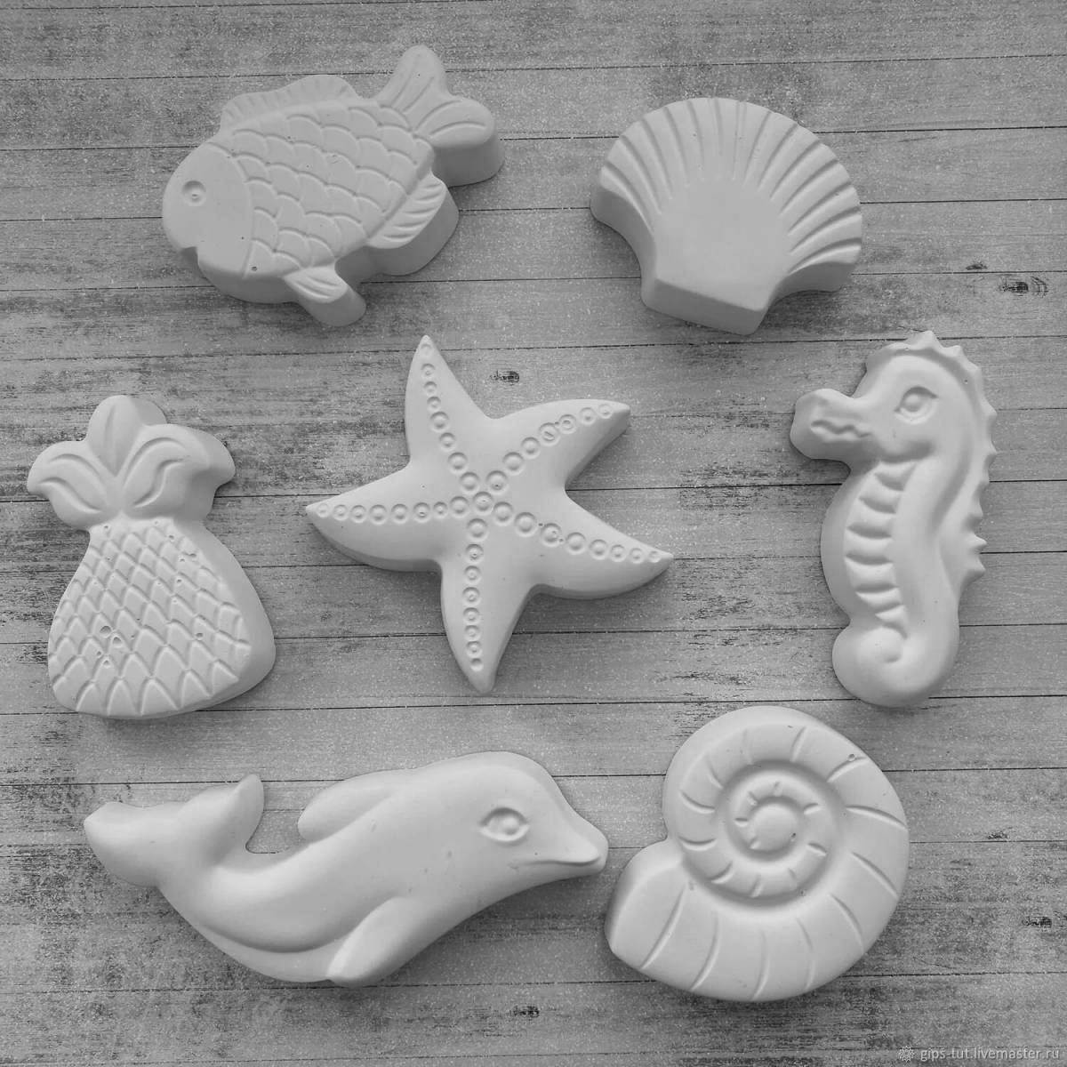 Coloring beautiful plaster figurines