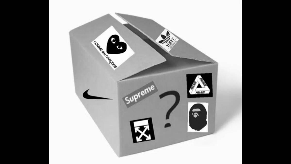 Photo Tempting Mystery Boxing Coloring Page