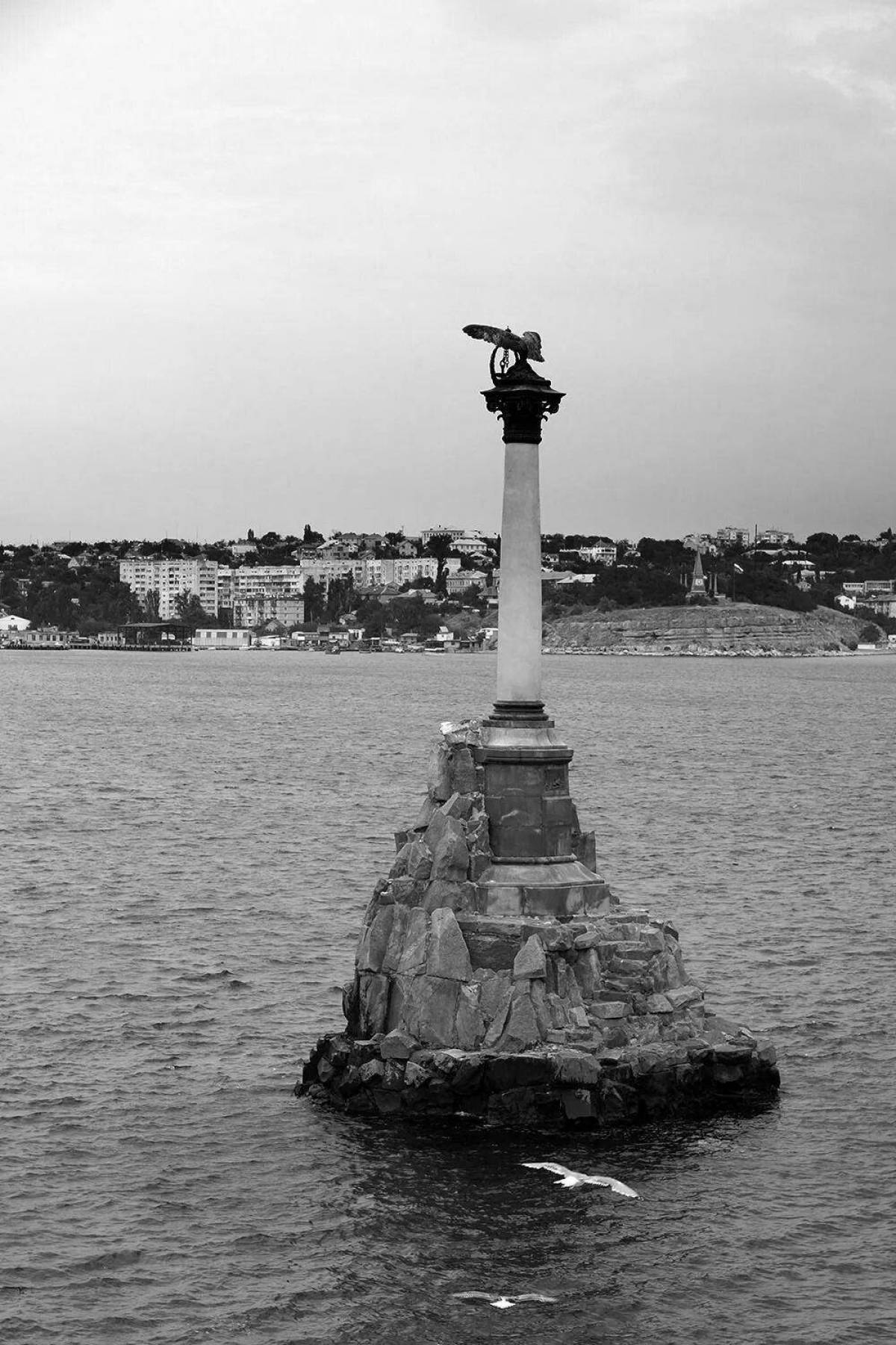 Памятник затопленным кораблям #11
