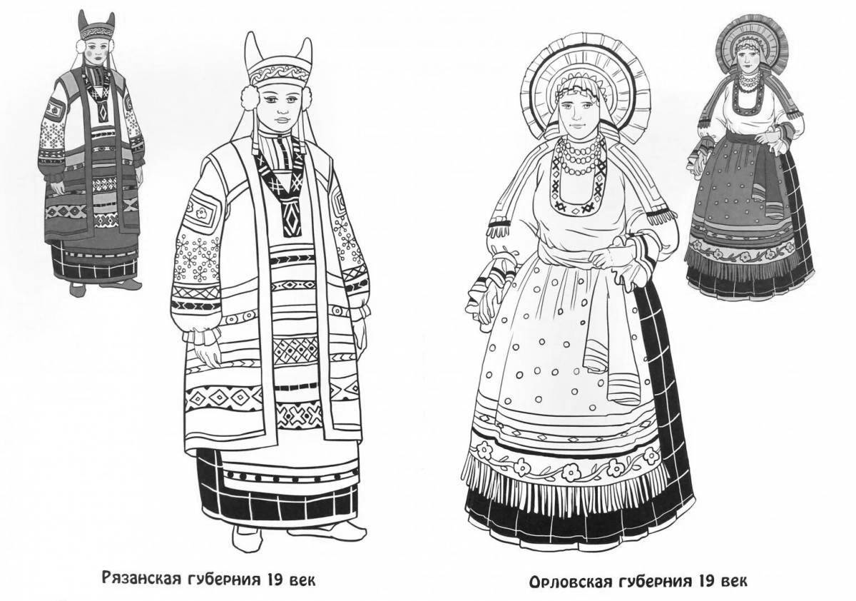 Эффектный русский национальный костюм для женщин