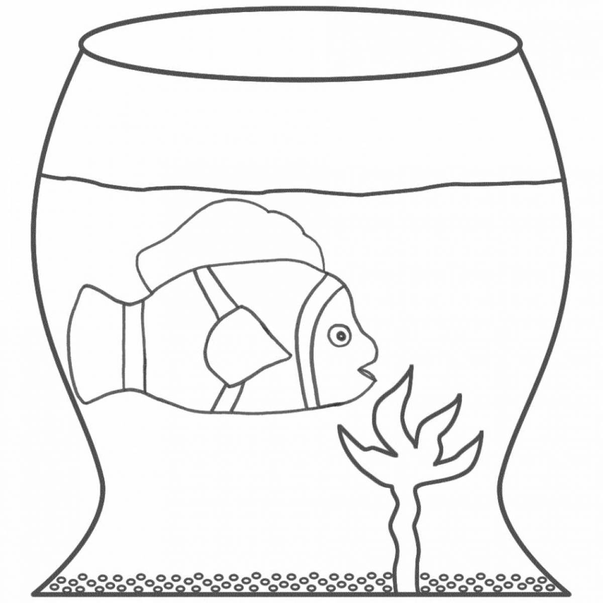 Игривый аквариум с рыбками