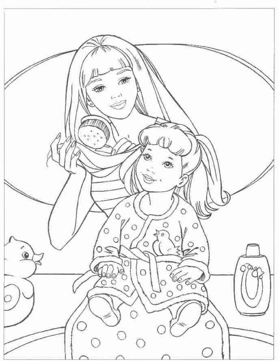 Раскраска Барби с малышом