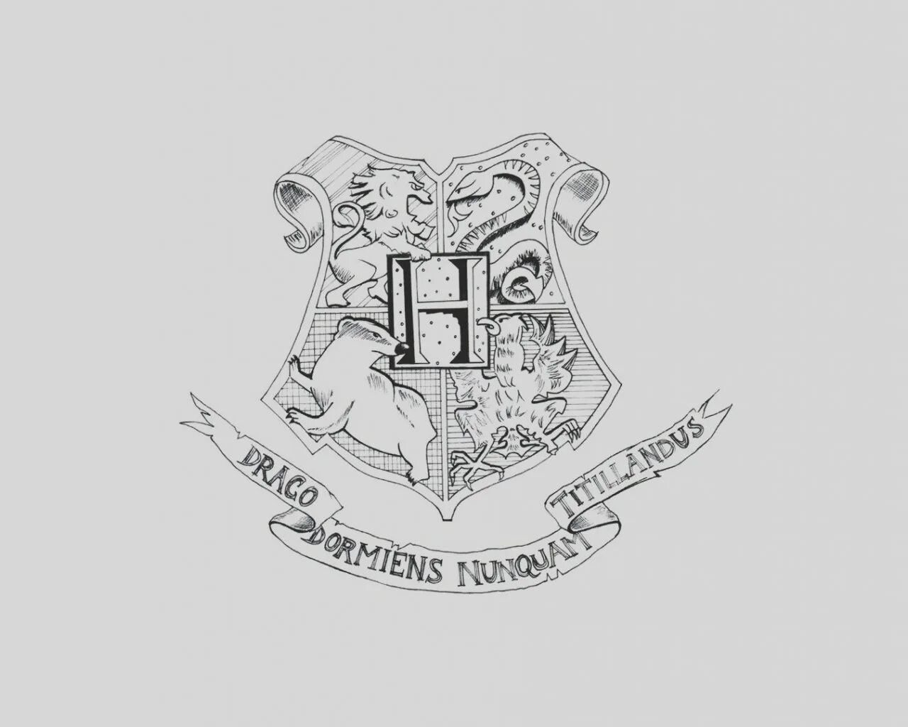 Hogwarts coat of arms #1