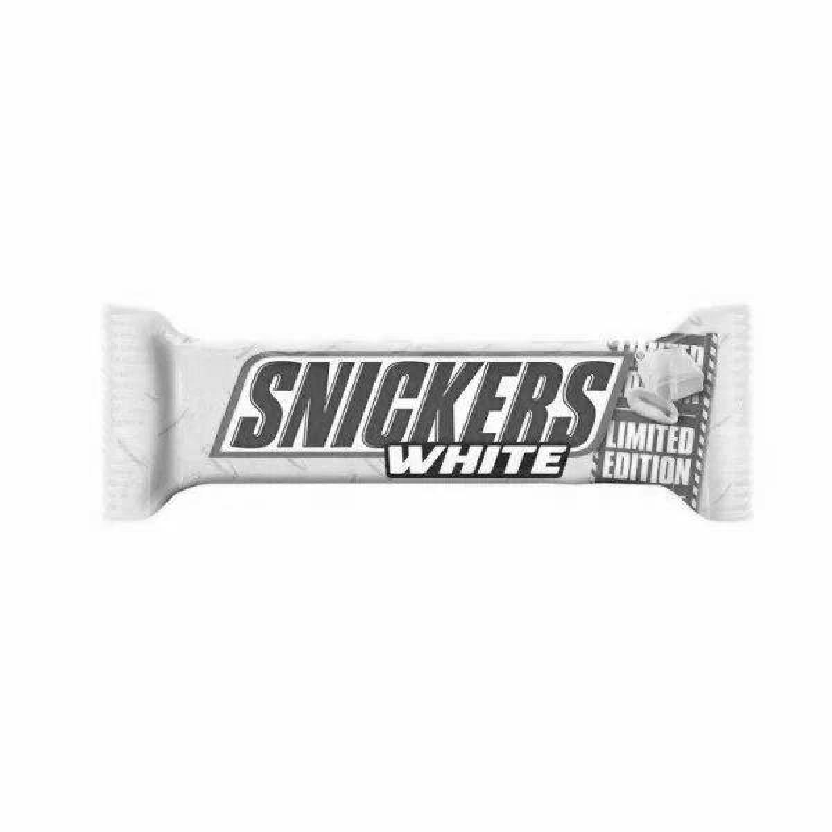 Snickers bright coloring