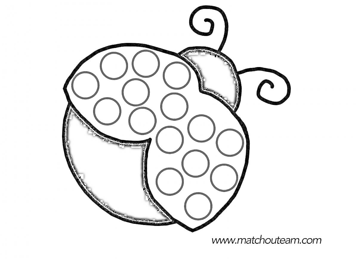 Раскраска Божья коровка с точками и усиками