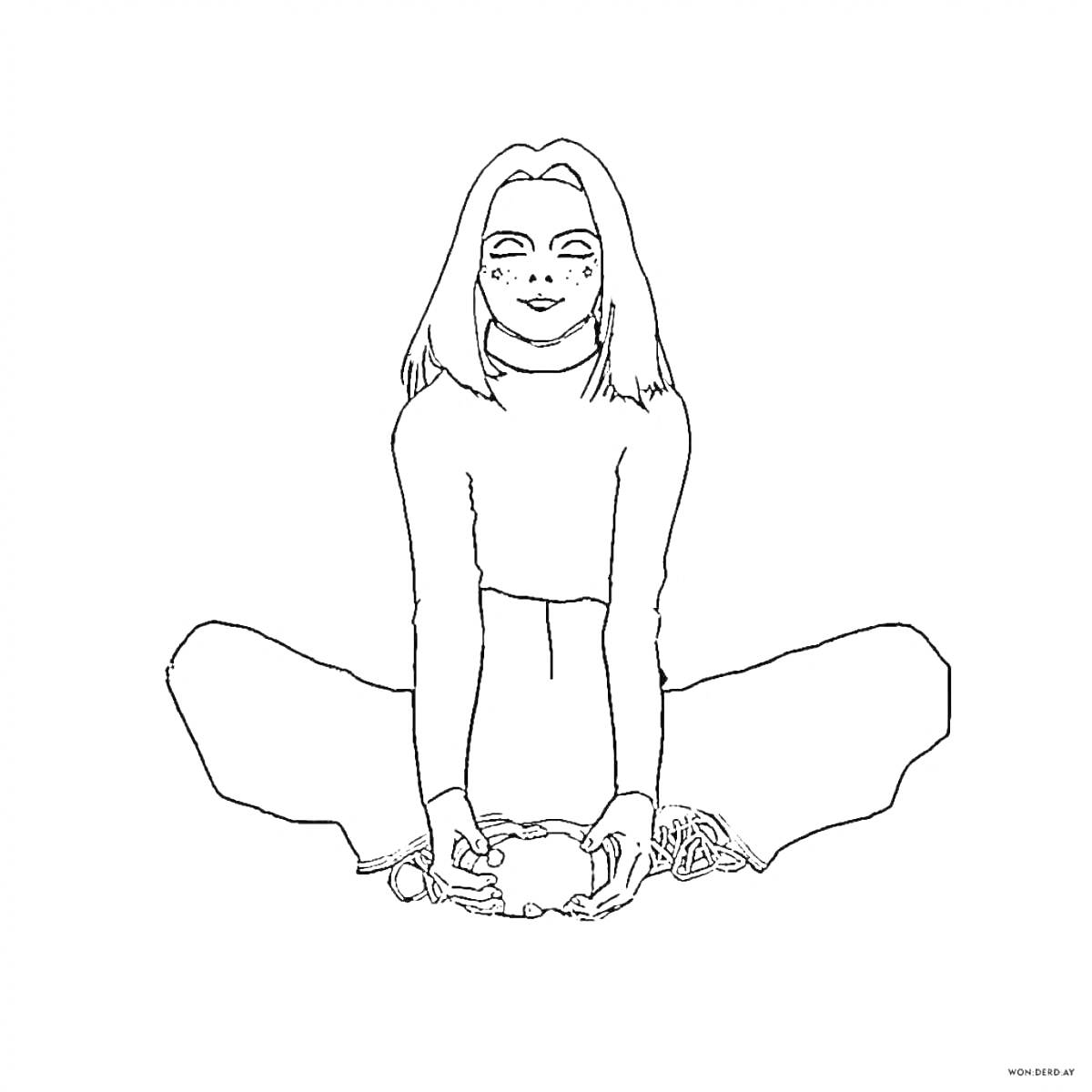 Раскраска Девушка в свитере и брюках сидит на полу в позе лотоса, держа мягкую игрушку