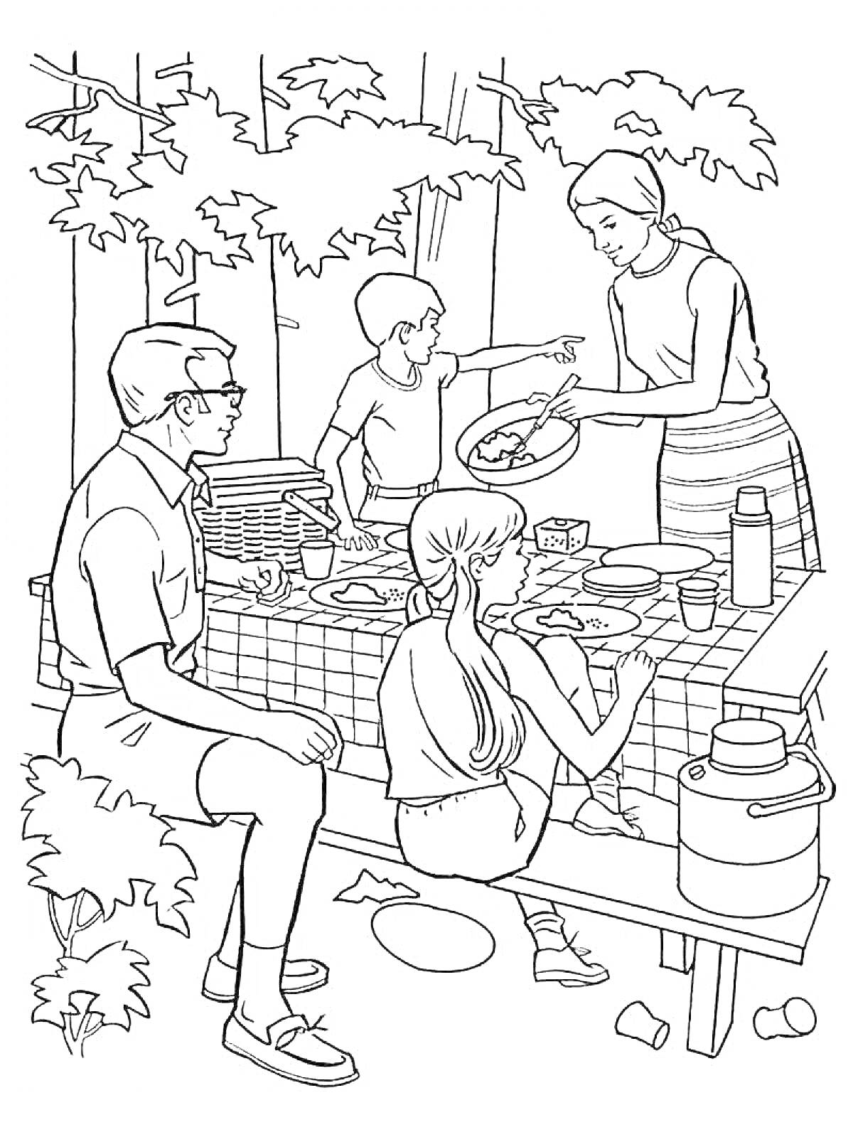 Раскраска Семейный пикник в лесу
