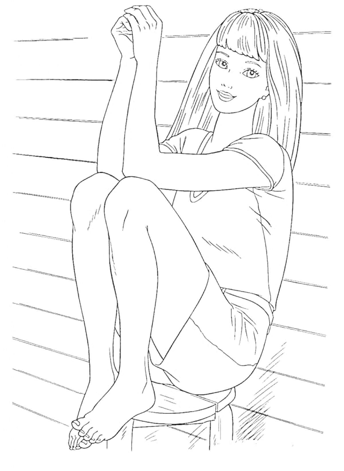 Раскраска Девочка с длинными волосами в шортах и футболке, сидящая на табурете
