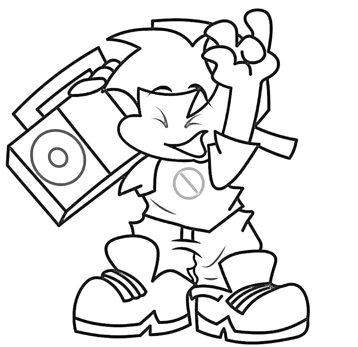 Мальчик с прической, футболкой с эмблемой, шортами и большими кроссовками держит магнитофон и показывает знак победы