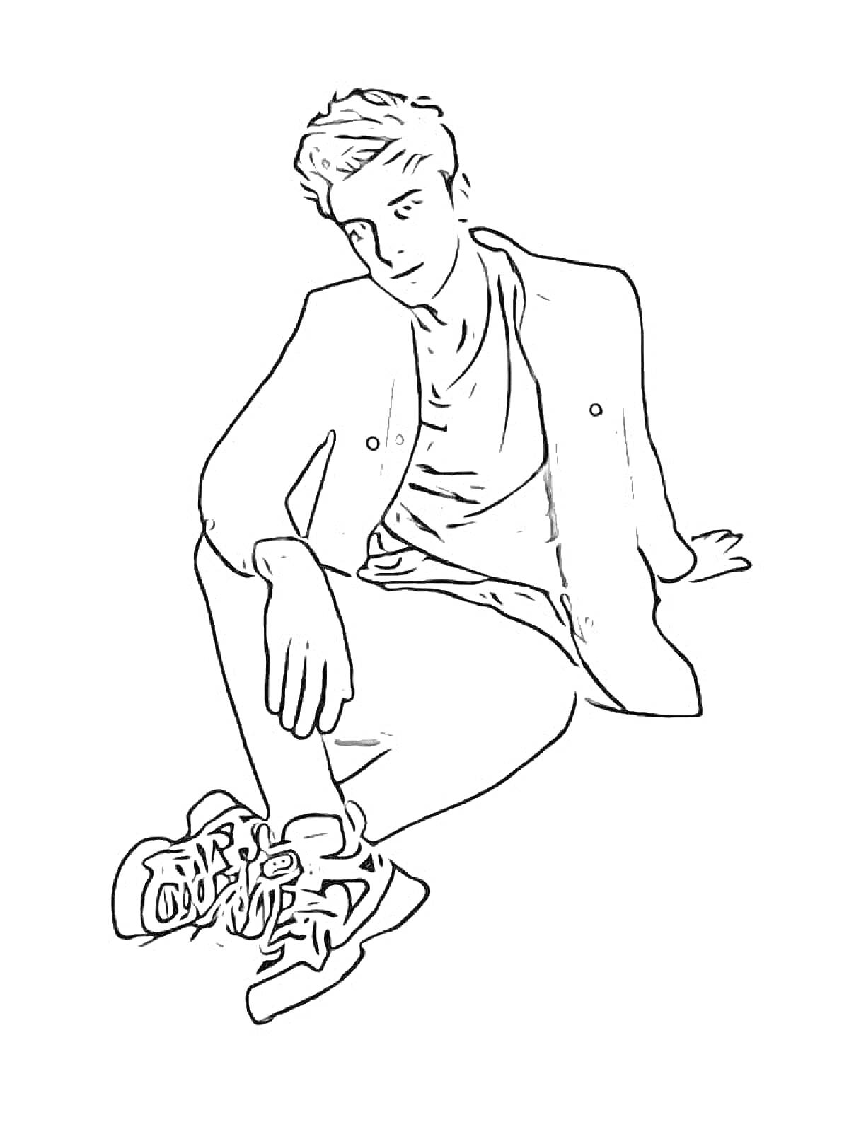 Раскраска Парень в пиджаке и футболке, сидящий с вытянутыми ногами