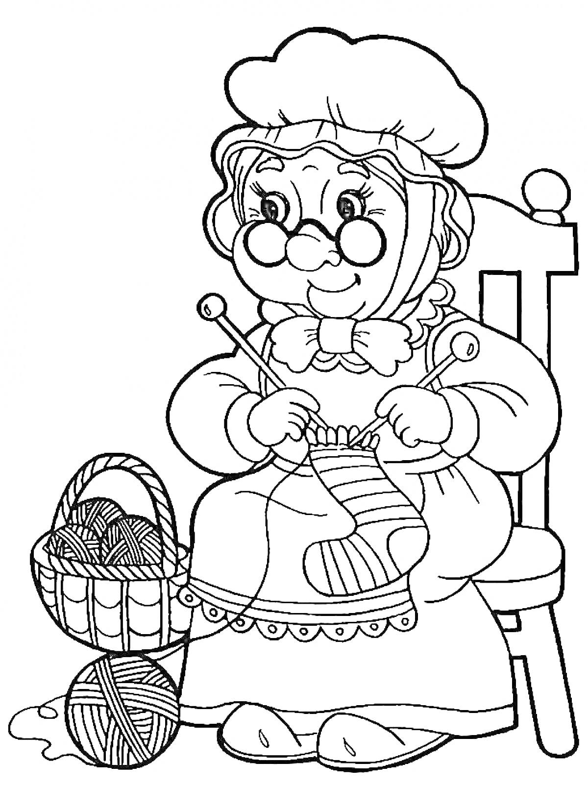 Раскраска Бабушка в очках и чепце вяжет на спицах, сидя на стуле с корзиной клубков пряжи рядом