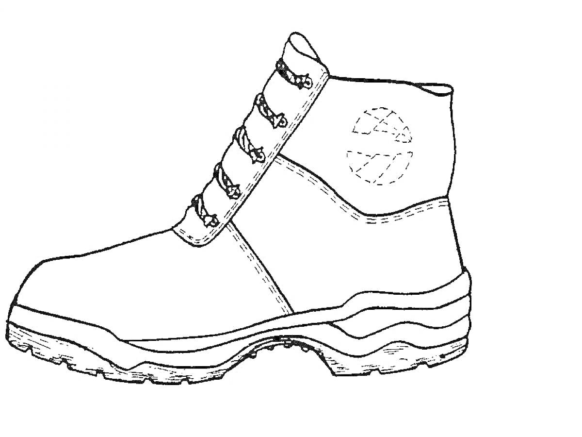 Раскраска Ботинок с шнуровкой и декоративным рисунком