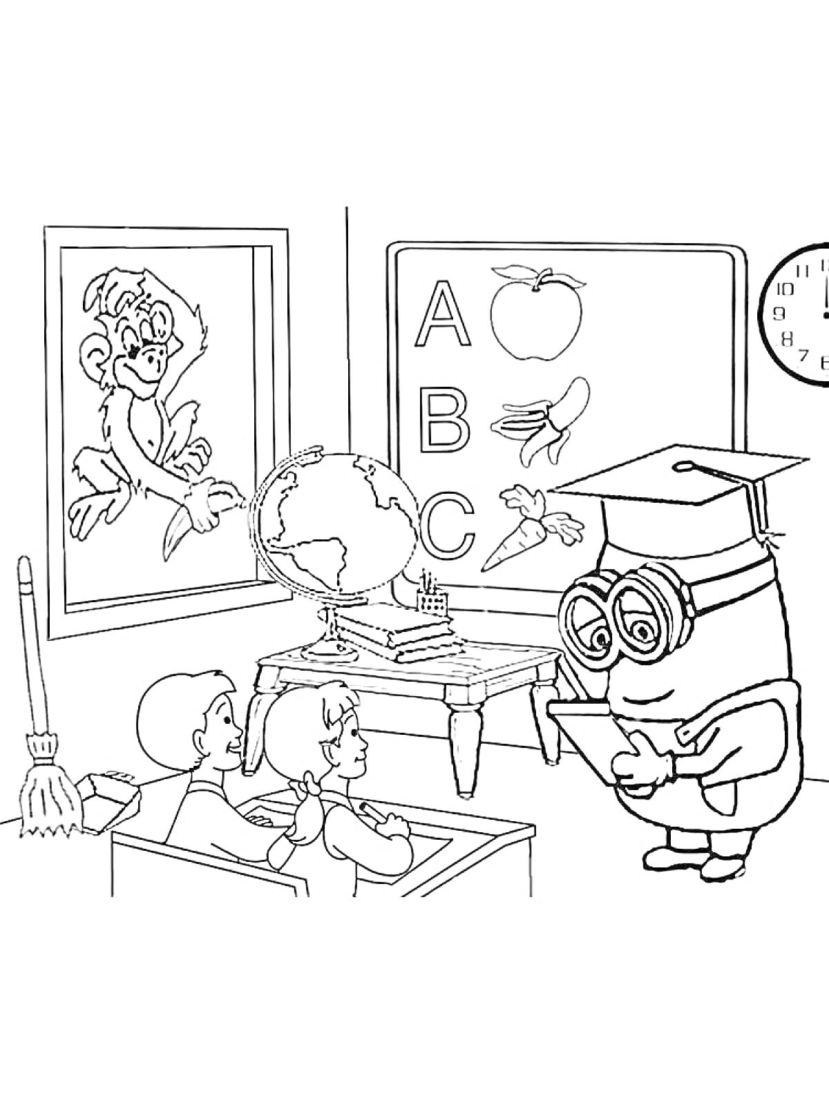 Раскраска Урок в классе с учениками, учителем-миньоном, доской с алфавитом и картинками, глобусом, книгами и плакатом с обезьяной