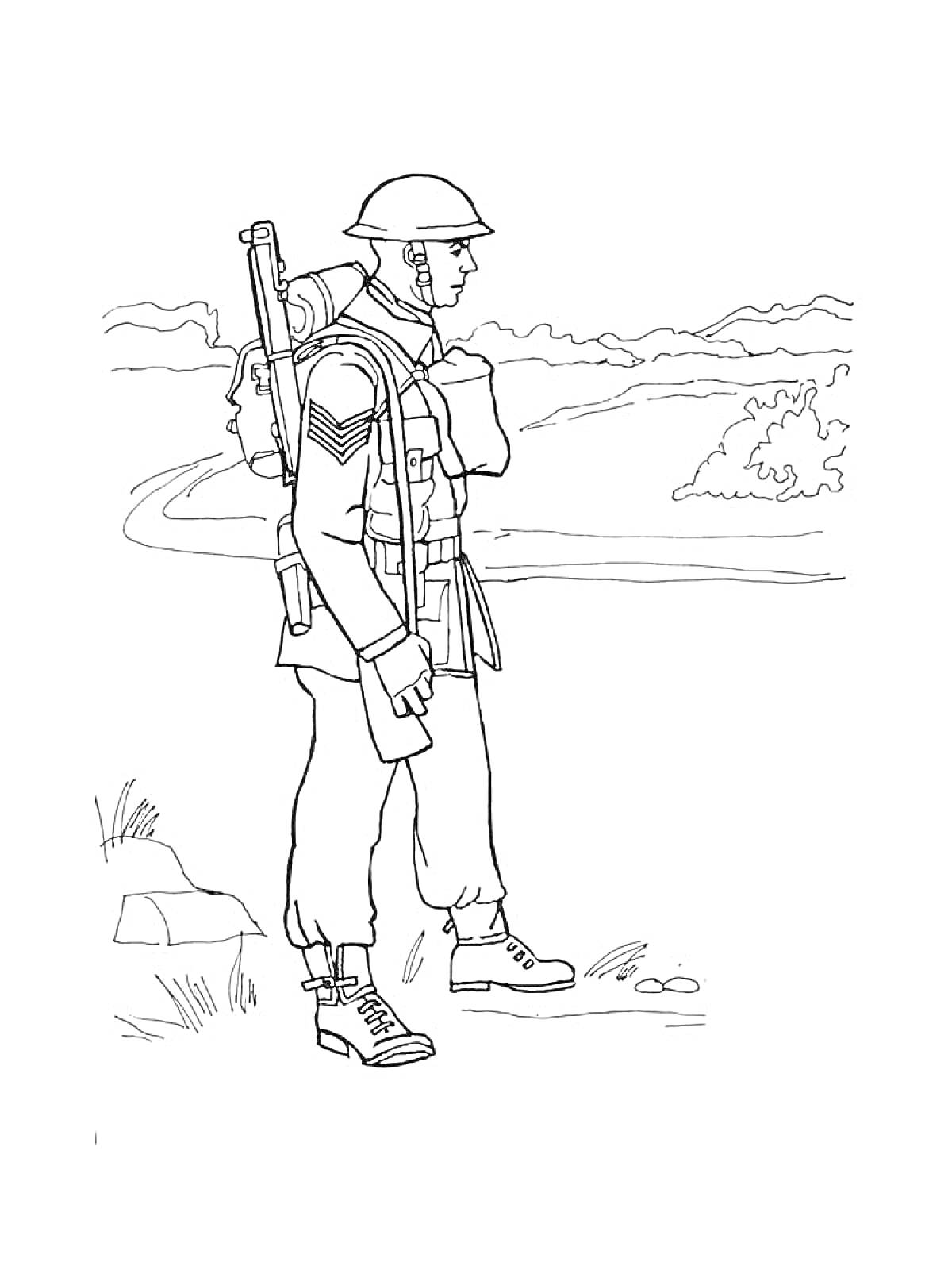 Раскраска Солдат на марше с рюкзаком и винтовкой на фоне пейзажа с дорогой и кустами