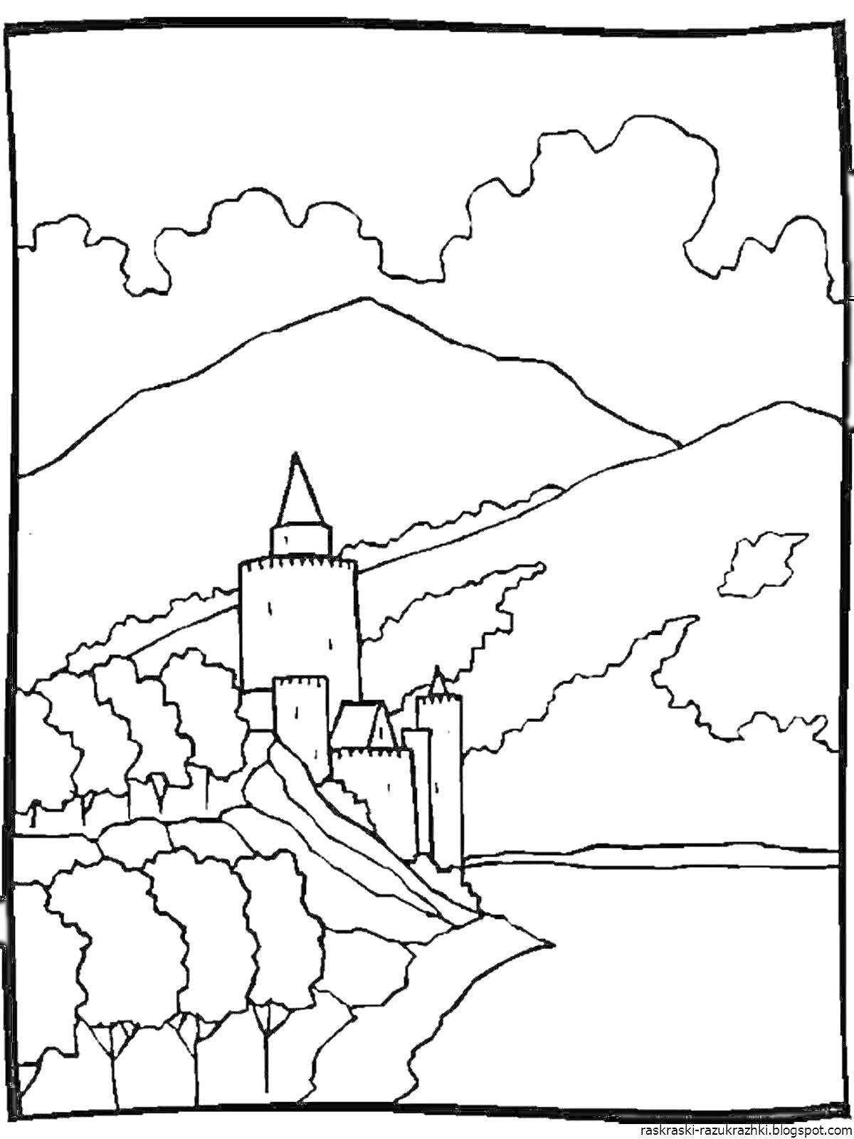 Раскраска Замок на фоне гор и деревьев у озера, день с облачным небом