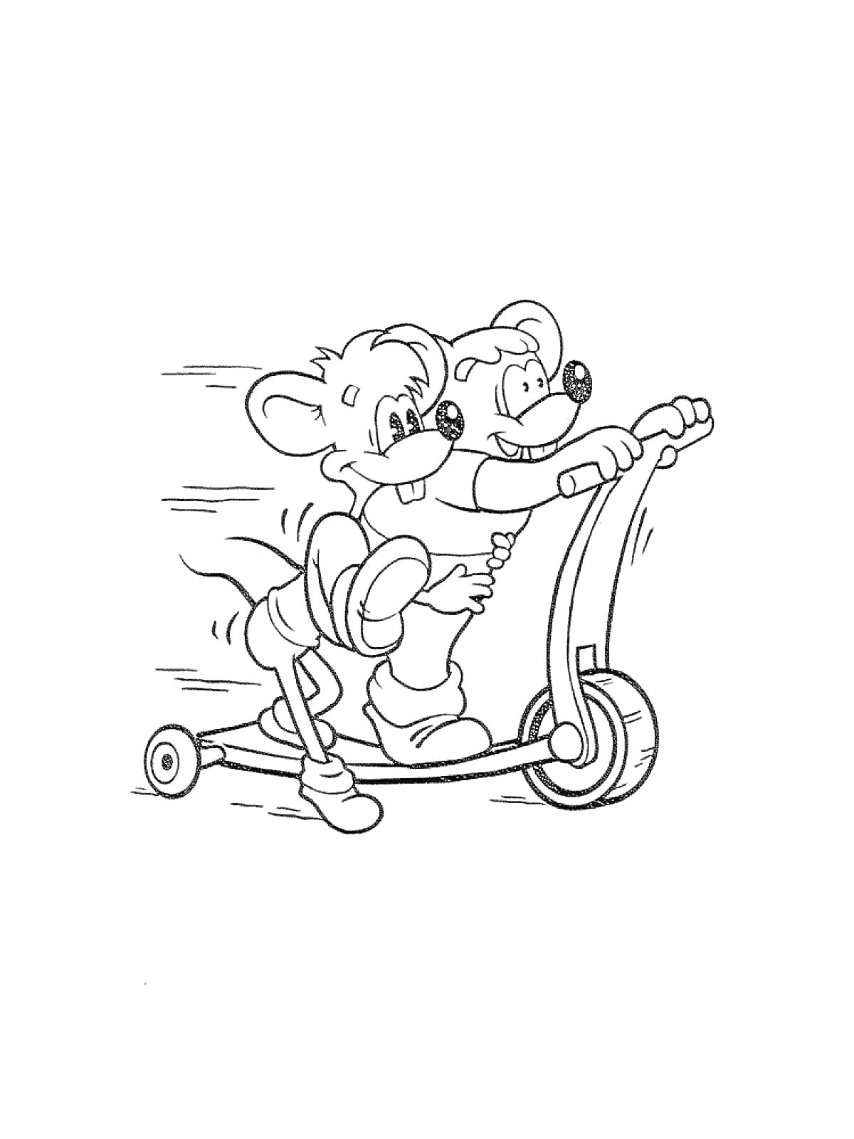 Раскраска Две мультяшные мыши едут на самокате