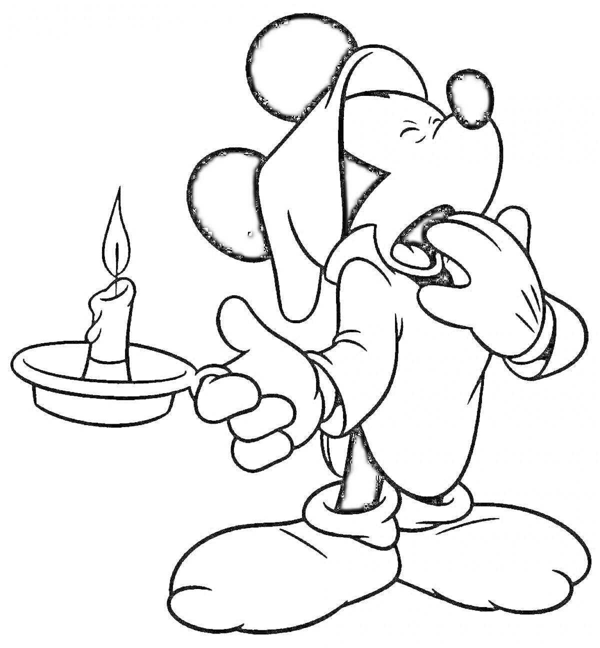 Раскраска Мышонок в ночной шапочке, зевающий с подсвечником в руке