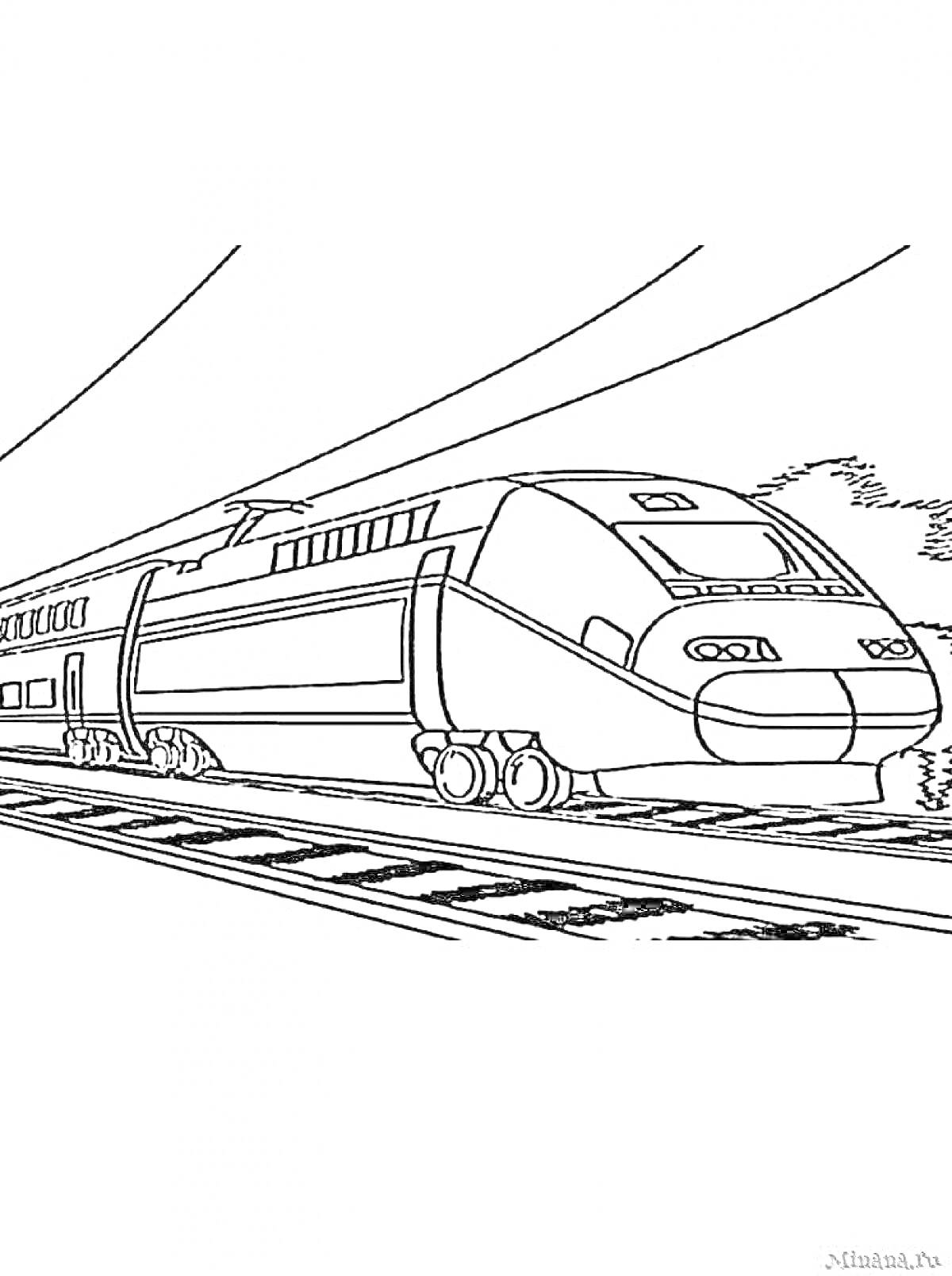 Раскраска Скоростной поезд на железнодорожных путях с проводами над ним и деревьями на заднем плане