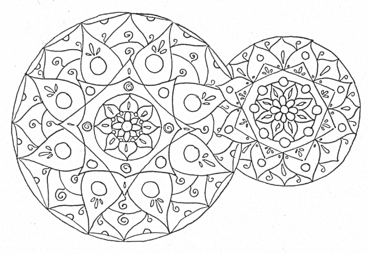 Раскраска Два переплетающихся круга с геометрическим и цветочным орнаментом