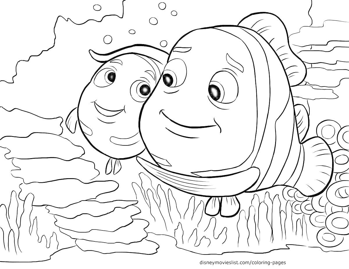 Раскраска Две рыбы дружелюбно плывут под водой среди кораллов и водорослей