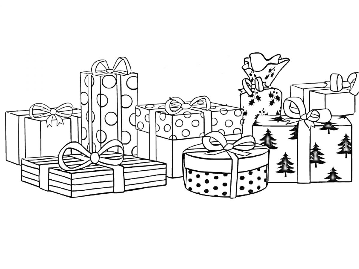 Раскраска Новогодние подарки с бантиками, в горошек, с ёлочками и птицей