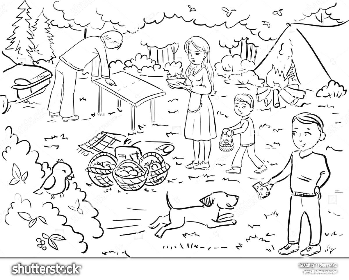 Раскраска Семья на пикнике: взрослый мужчина расставляет стол, женщина держит корзину, мальчик несет еду, собака играет на траве, палатка в лесу.