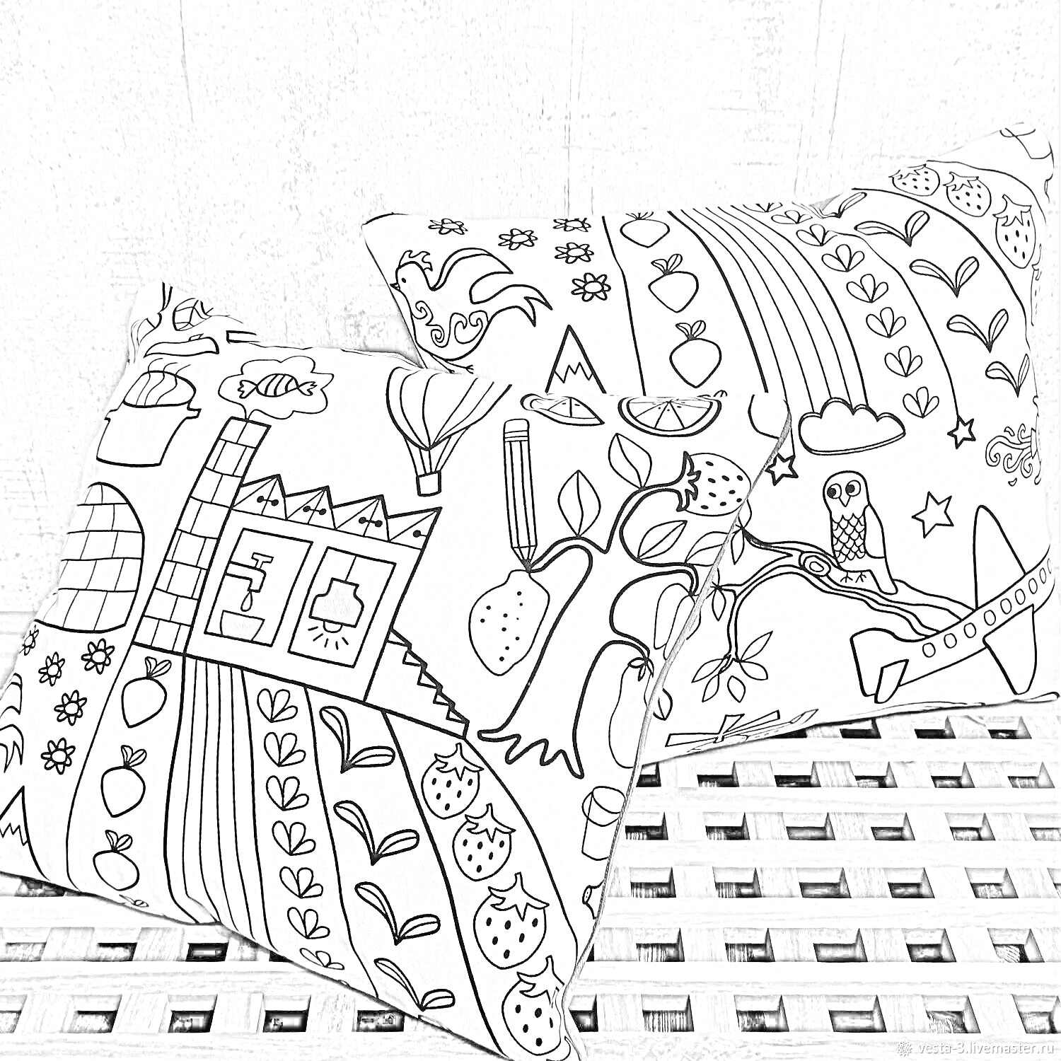 Раскраска Наволочка с раскраской по номерам: дом с окнами, леопард, ракета, облака, разноцветные звезды, лестница, листья, клубника, морковь, кукуруза, воздушный шар.