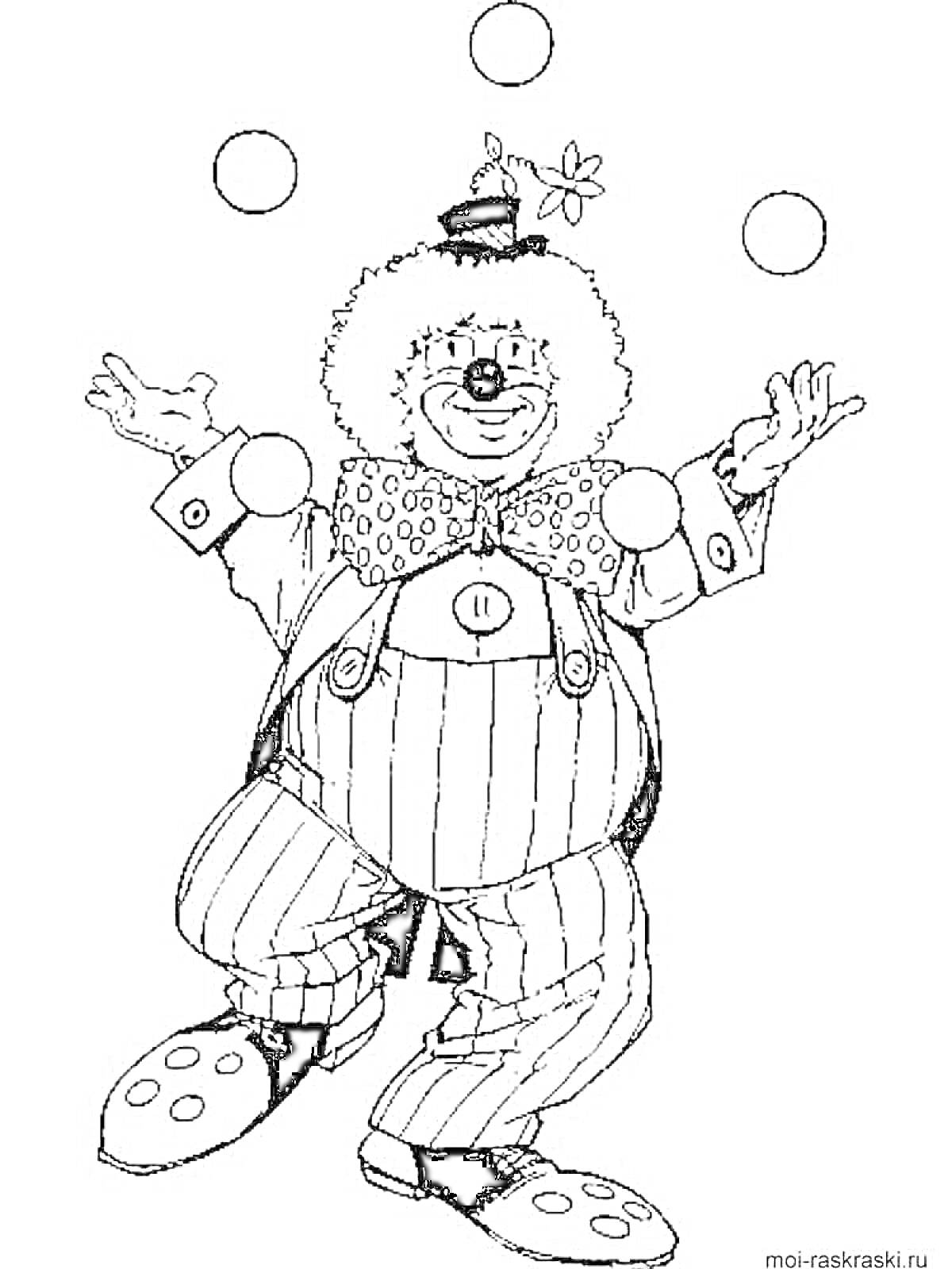 Раскраска Клоун, жонглирующий шариками в костюме с бантом-бабочкой, шляпой и большими ботинками