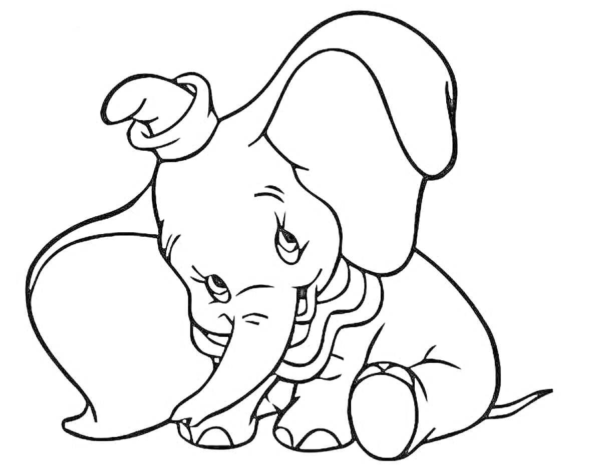 Раскраска Слонёнок в шапочке с большими ушами, сидящий на земле