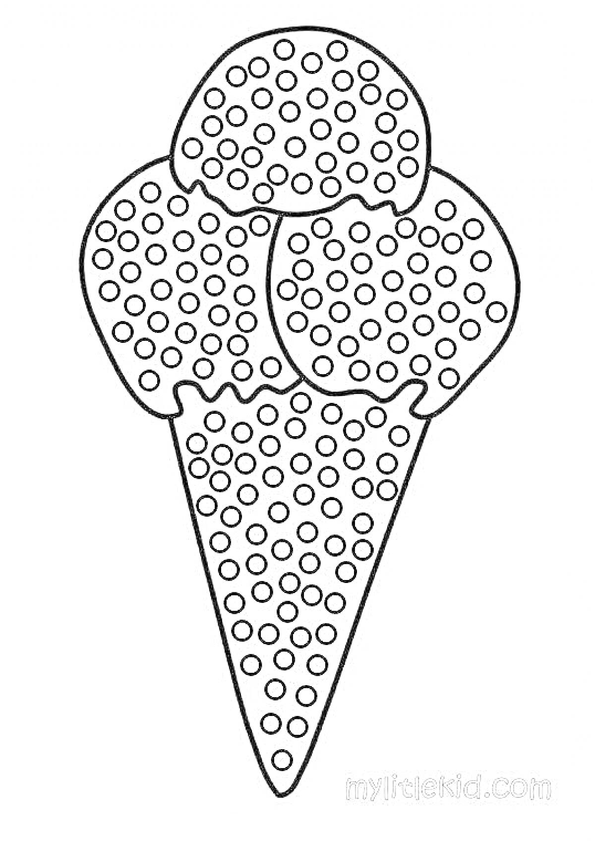 На раскраске изображено: Мороженое, Вафельный рожок, Три шарика, Точки, Конус, Еда, Сладости