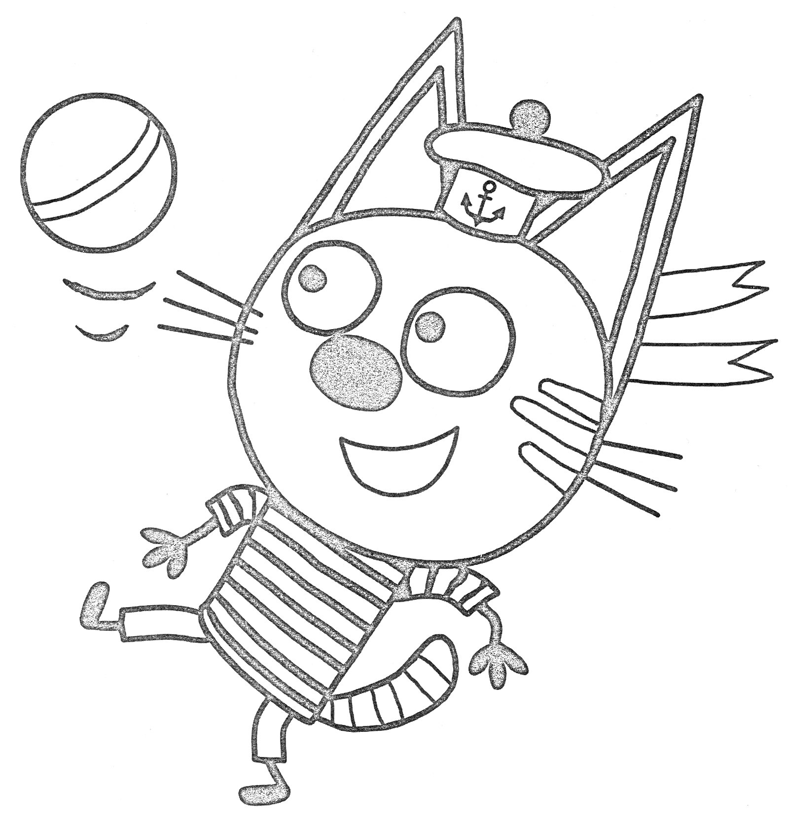 Котенок в тельняшке и шапке с якорем играет с мячом