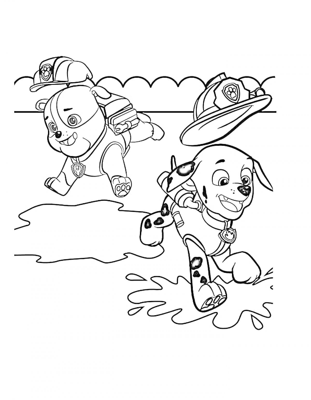 Раскраска Два щенка из Щенячьего Патруля бегут, кепка и каска летят