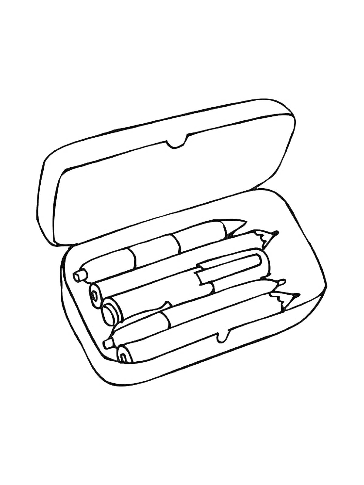 Раскраска Пенал с карандашами и фломастерами
