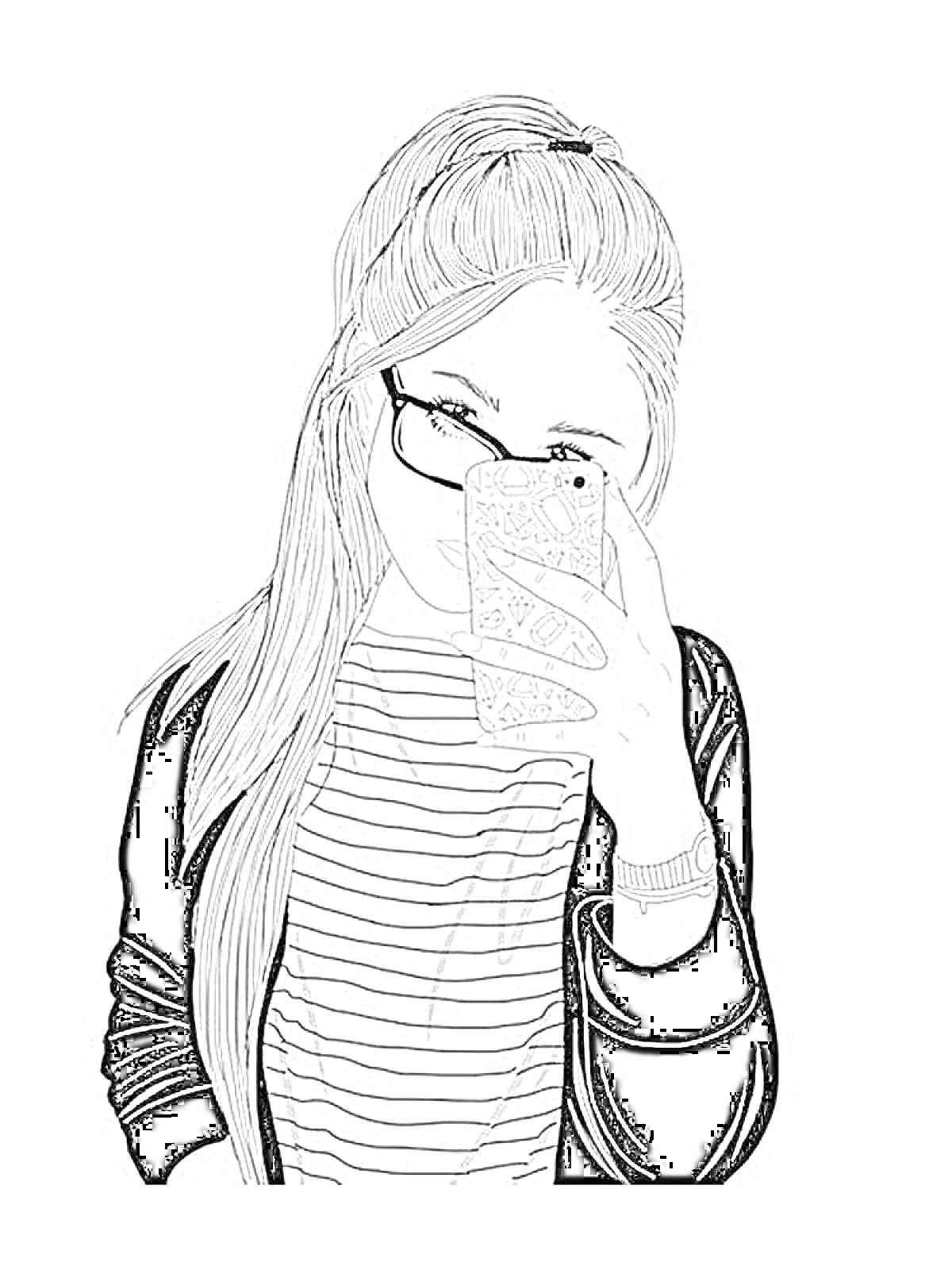 Раскраска Девочка в очках и с телефоном, в полосатой футболке и пиджаке, длинные волосы в хвосте