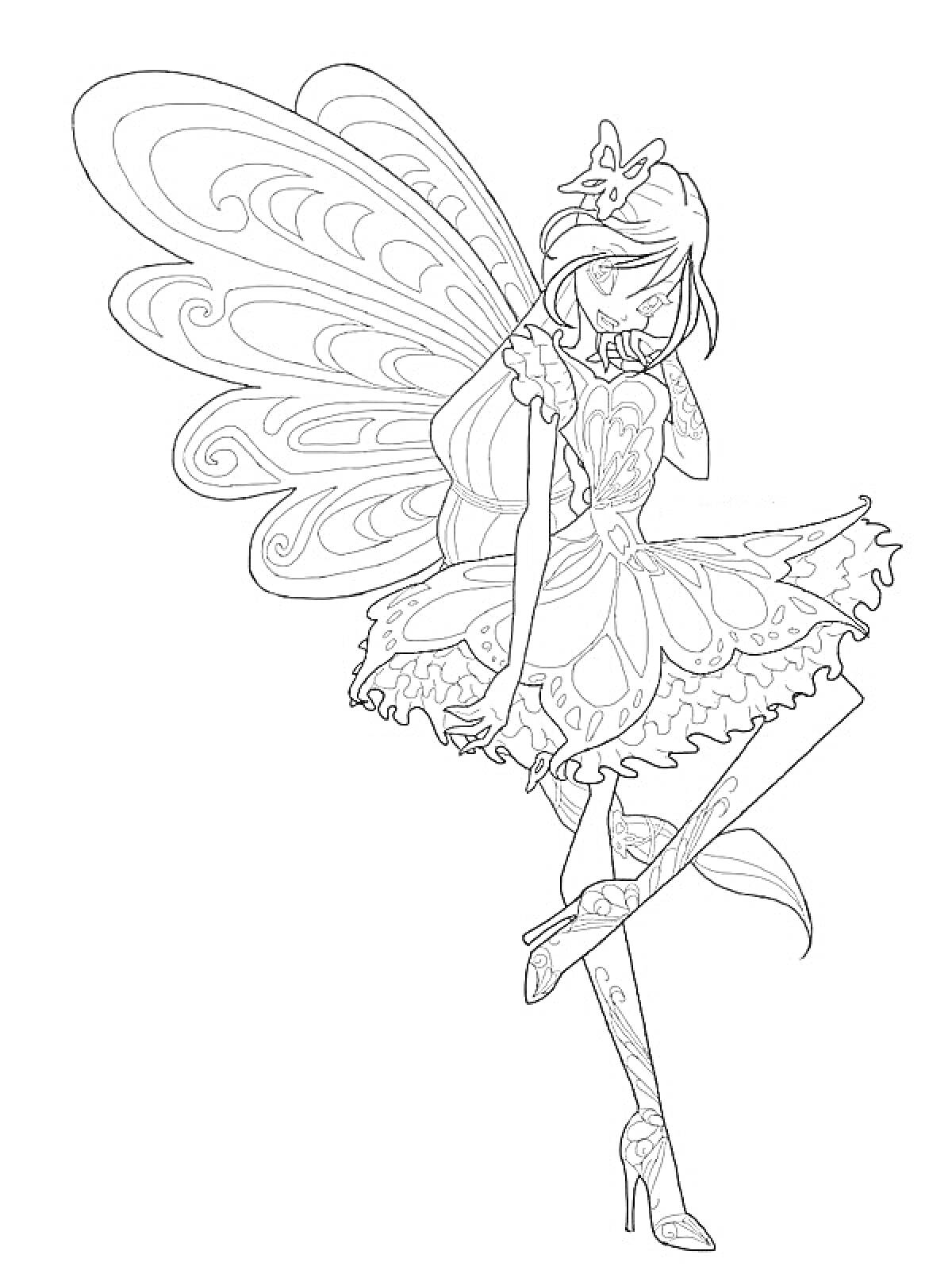 Раскраска Фея Винкс в наряде Баттерфликс с большими крыльями, стоящая в танцевальной позе