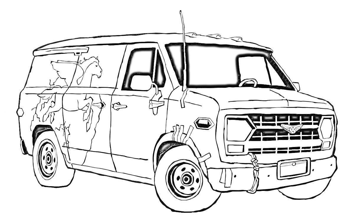 Микроавтобус с изображением лошади и ковра на боковой панели, антенной и застрявшим передним бампером