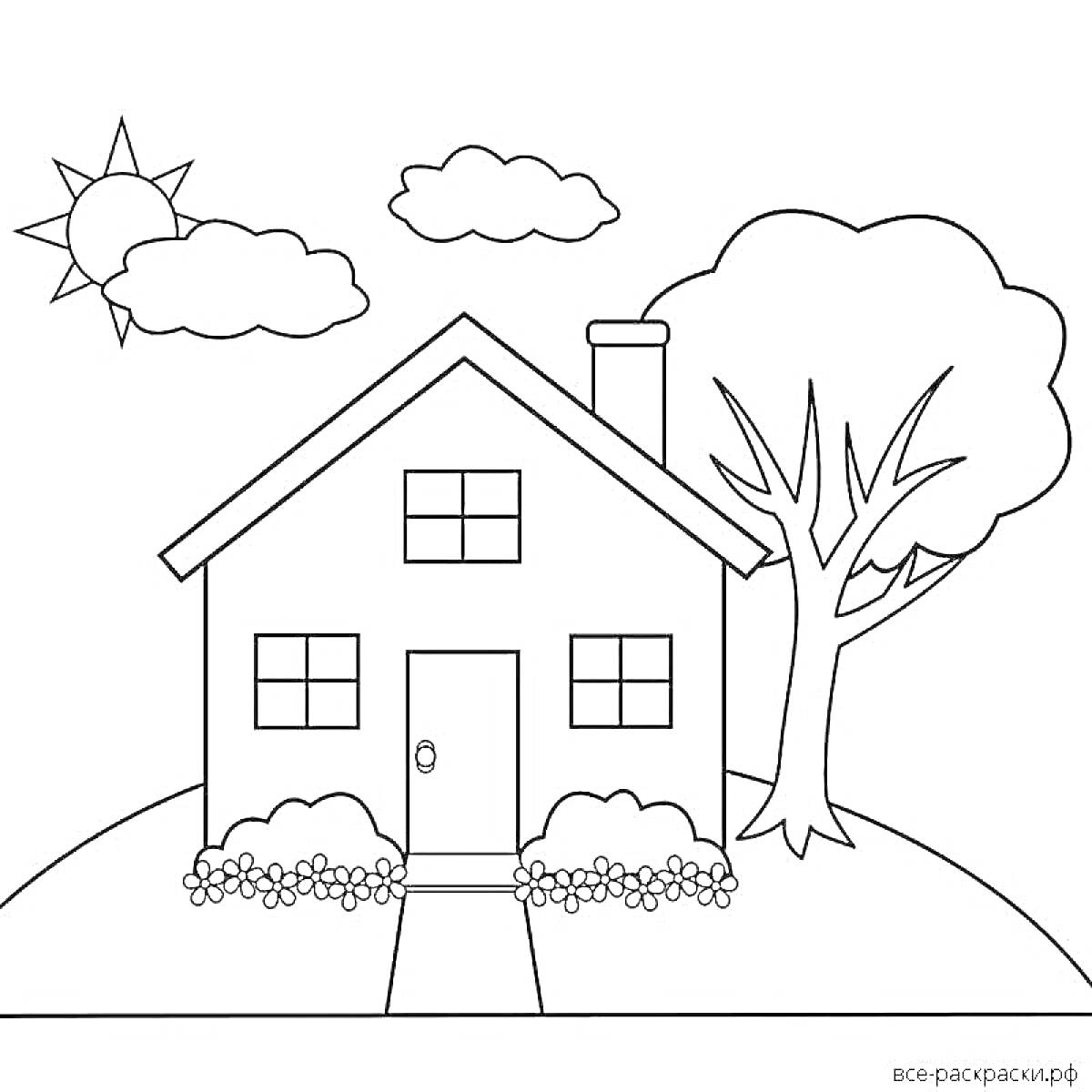 На раскраске изображено: Дом, Солнце, Облака, Трава, Дверь, Окна, Крыша, Труба, Цветы